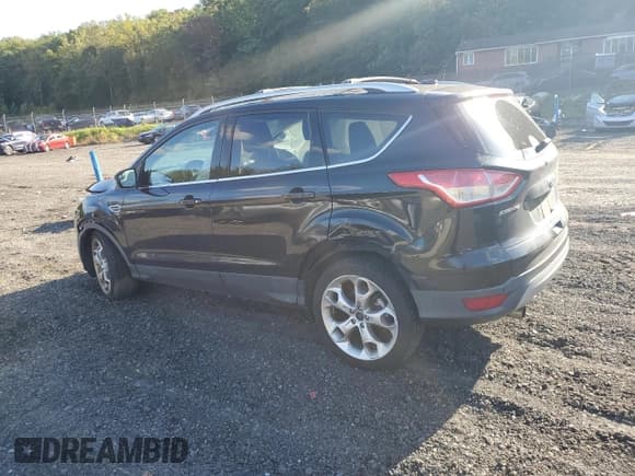 ✅ 2013 Ford Escape Titanium • VIN: 1FMCU0J93DUB81782 • Лот: 85591405. Опубликован ранее на Copart с пробегом 138 578 миль. Бесплатный доступ к архиву аукционных продаж из США и подробный отчёт об истории автомобиля на DreamBid. Изображение 2.