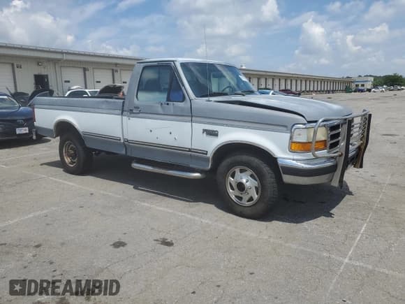 ✅ 1996 Ford F-250 • VIN: 2FTHF25H2TCA16371 • Lot: 66142415. Listed on Copart with 316,348 mi. Free auction sales archive from the USA and detailed vehicle history report at DreamBid. Image 4.