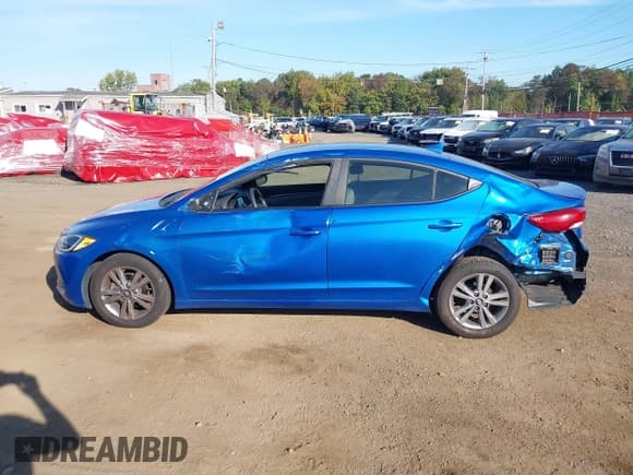 ✅ 2017 Hyundai Elantra SE • VIN: KMHD84LF0HU224547 • Lot: 43372298. Listed on IAAI with 75,414 mi. Free auction sales archive from the USA and detailed vehicle history report at DreamBid. Image 14.