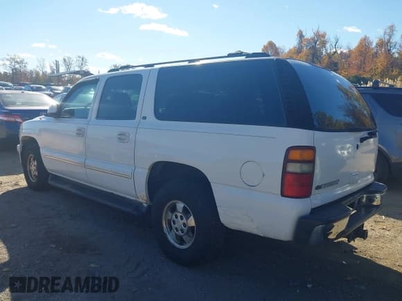 ✅ 2003 Chevrolet Suburban LS • VIN: 1GNFK16Z83J214367 • Lot: 43644547. Listed on IAAI with 139,578 mi. Free auction sales archive from the USA and detailed vehicle history report at DreamBid. Image 14.