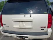 ✅ 2010 GMC Yukon SLT • VIN: 1GKUCCE08AR234116 • Lot: 42481252. Listed on IAAI with 249,226 mi. Free auction sales archive from the USA and detailed vehicle history report at DreamBid. Image 16.