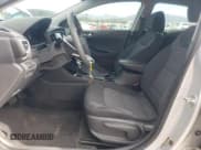 ✅ 2018 Hyundai Ioniq Blue • VIN: KMHC65LCXJU076605 • Lot: 46302835. Wystawiony na Copart z przebiegiem 106 742 mil. Bezpłatny archiwum sprzedaży aukcyjnych z USA i szczegółowy raport historii pojazdu na DreamBid. Zdjęcie 7.