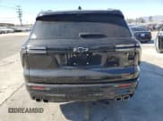 ✅ 2025 Chevrolet Traverse FWD RS • VIN: 1GNERLRS3SJ117982 • Lot: 85943305. Wystawiony na Copart z przebiegiem 11 335 mil. Bezpłatny archiwum sprzedaży aukcyjnych z USA i szczegółowy raport historii pojazdu na DreamBid. Zdjęcie 6.