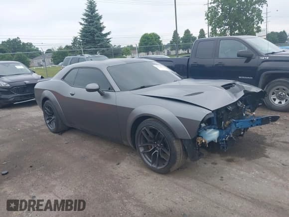 ✅ 2021 Dodge Challenger R/T Scat Pack • VIN: 2C3CDZFJ5MH683809 • Lot: 42578066. Listed on IAAI with 55,258 mi. Free auction sales archive from the USA and detailed vehicle history report at DreamBid. Image 1.