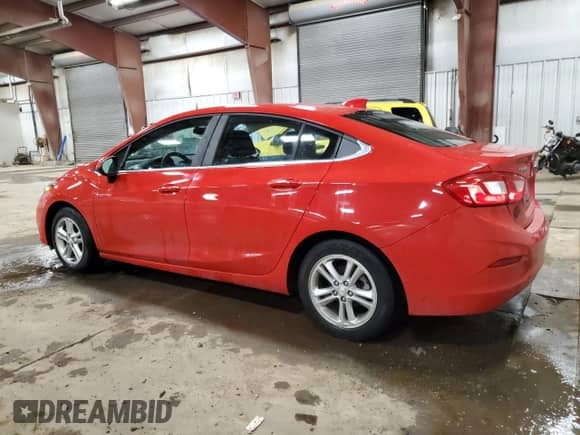 2017 Chevrolet Cruze LT z VIN 1G1BG5SE0H7255849, wystawiony jako Copart lot #84495614 z przebiegiem 109 700 mil mil oraz Czysty tytuł • Clean title. Historia ofert i sprzedaży dostępna na DreamBid. Obrazek 2.