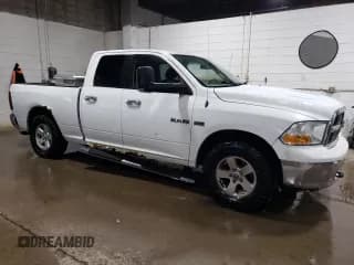 ✅ 2010 Dodge 1500 SLT • VIN: 1D7RV1GT9AS208386 • Lot: 46554635. Wystawiony na Copart z przebiegiem 132 157 mil. Bezpłatny archiwum sprzedaży aukcyjnych z USA i szczegółowy raport historii pojazdu na DreamBid. Zdjęcie 4.