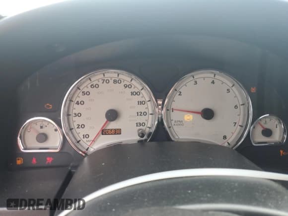 ✅ 2006 Saturn VUE • VIN: 5GZCZ534X6S840247 • Lot: 61170325. Wystawiony na Copart z przebiegiem 206 838 mil. Bezpłatny archiwum sprzedaży aukcyjnych z USA i szczegółowy raport historii pojazdu na DreamBid. Zdjęcie 9.