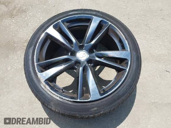 ✅ 2014 Infiniti Q50 Premium • VIN: JN1BV7AP4EM690126 • Lot: 42750193. Listed on IAAI with 105,984 mi. Free auction sales archive from the USA and detailed vehicle history report at DreamBid. Image 12.