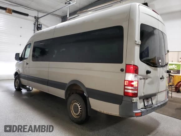 ✅ 2012 Freightliner Sprinter • VIN: WCDPE8CC4C5710422 • Лот: 80760415. Опубликован ранее на Copart с пробегом 102 944 миль. Бесплатный доступ к архиву аукционных продаж из США и подробный отчёт об истории автомобиля на DreamBid. Изображение 2.