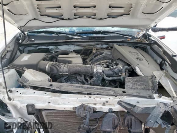 ✅ 2021 Toyota Tacoma TRD Off Road • VIN: 5TFCZ5AN3MX263171 • Lot: 67652145. Wystawiony na Copart z przebiegiem 66 668 mil. Bezpłatny archiwum sprzedaży aukcyjnych z USA i szczegółowy raport historii pojazdu na DreamBid. Zdjęcie 11.