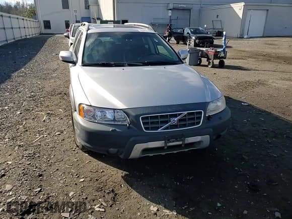 ✅ 2007 Volvo XC70 • VIN: YV4SZ592971265100 • Lot: 93423335. Listed on Copart with 228,148 mi. Free auction sales archive from the USA and detailed vehicle history report at DreamBid. Image 13.