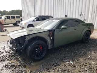 2014 Dodge Challenger R/T 100th Anniversary Appearance z VIN 2C3CDYBT0EH126521, wystawiony jako Copart lot #71803194 z przebiegiem 43 885 mil mil oraz Szkoda całkowita • Salvage title. Historia ofert i sprzedaży dostępna na DreamBid. Obrazek 1.