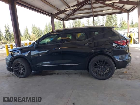 ✅ 2019 Chevrolet Blazer Premier • VIN: 3GNKBKRS4KS610683 • Lot: 43398635. Listed on IAAI with 137,089 mi. Free auction sales archive from the USA and detailed vehicle history report at DreamBid. Image 14.