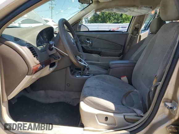 2007 Chevrolet Malibu LS z VIN 1G1ZS58N87F136374, wystawiony jako Copart lot #65638875 z przebiegiem 247 281 mil mil oraz Szkoda całkowita • Salvage title. Historia ofert i sprzedaży dostępna na DreamBid. Obrazek 7.