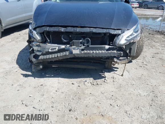 ✅ 2019 Nissan Altima SV • VIN: 1N4BL4DV9KC131027 • Lot: 42014032. Listed on IAAI with 78,306 mi. Free auction sales archive from the USA and detailed vehicle history report at DreamBid. Image 6.