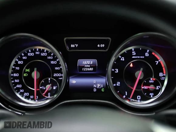 ✅ 2015 Mercedes-Benz GL 63 AMG • VIN: 4JGDF7EE9FA503652 • Lot: 91185865. Listed on Copart with 122,680 mi. Free auction sales archive from the USA and detailed vehicle history report at DreamBid. Image 8.