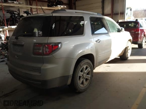 ✅ 2014 GMC Acadia SLE • VIN: 1GKKVPKD6EJ157993 • Лот: 43694580. Опубликован ранее на IAAI с пробегом 184 930 миль. Бесплатный доступ к архиву аукционных продаж из США и подробный отчёт об истории автомобиля на DreamBid. Изображение 4.