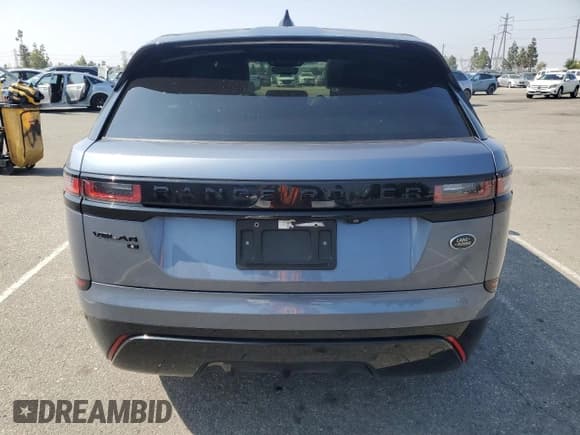 ✅ 2021 Land Rover Range Rover Velar R-Dynamic S • VIN: SALYT2EX1MA317323 • Лот: 62687155. Опубликован ранее на Copart с пробегом 40 075 миль. Бесплатный доступ к архиву аукционных продаж из США и подробный отчёт об истории автомобиля на DreamBid. Изображение 6.