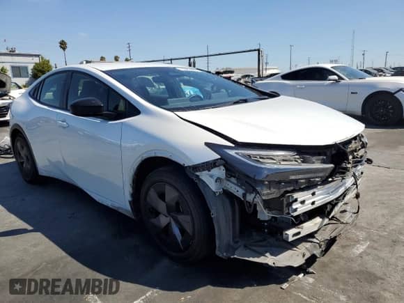 2024 Toyota Prius LE with VIN JTDACAAU6R3017044, listed as a Copart auction lot 71922495 with 35,691 mi miles and Salvage title. Bid and sale history available at DreamBid. Image 4.
