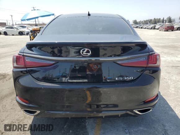 ✅ 2024 Lexus ES 350 F Sport • VIN: 58AJZ1B13RU174998 • Лот: 58096295. Опубликован ранее на Copart с пробегом 7 107 миль. Бесплатный доступ к архиву аукционных продаж из США и подробный отчёт об истории автомобиля на DreamBid. Изображение 6.