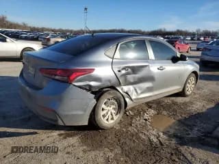 ✅ 2018 Hyundai Accent SEL • VIN: 3KPC24A32JE007242 • Lot: 37953434. Wystawiony na Copart z przebiegiem 106 653 mil. Bezpłatny archiwum sprzedaży aukcyjnych z USA i szczegółowy raport historii pojazdu na DreamBid. Zdjęcie 3.