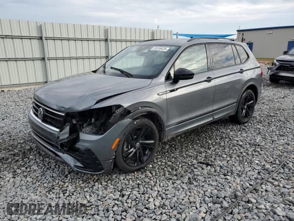 ✅ 2023 Volkswagen Tiguan SE R-Line Black • VIN: 3VVCB7AX6PM118039 • Lot: 91816425. Wystawiony na Copart z przebiegiem 39 388 mil. Bezpłatny archiwum sprzedaży aukcyjnych z USA i szczegółowy raport historii pojazdu na DreamBid. Zdjęcie 1.