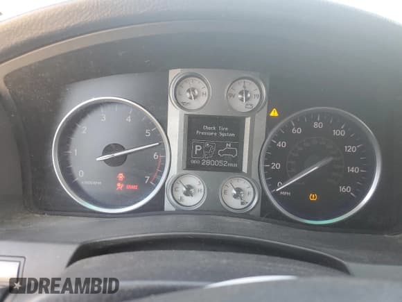 ✅ 2008 Lexus LX 570 • VIN: JTJHY00W284003001 • Lot: 77850924. Listed on Copart with 280,052 mi. Free auction sales archive from the USA and detailed vehicle history report at DreamBid. Image 9.