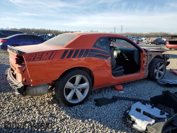 ✅ 2010 Dodge Challenger SRT-8 • VIN: 2B3CJ7DW8AH308873 • Lot: 88857005. Wystawiony na Copart z przebiegiem 162 537 mil. Bezpłatny archiwum sprzedaży aukcyjnych z USA i szczegółowy raport historii pojazdu na DreamBid. Zdjęcie 3.