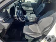 ✅ 2021 Toyota Highlander XSE • VIN: 5TDLZRBH8MS125325 • Lot: 52577595. Wystawiony na Copart z przebiegiem 82 846 mil. Bezpłatny archiwum sprzedaży aukcyjnych z USA i szczegółowy raport historii pojazdu na DreamBid. Zdjęcie 7.