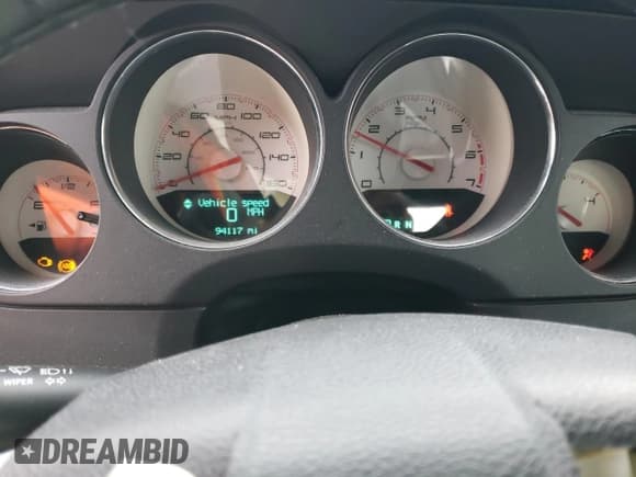 ✅ 2012 Dodge Challenger R/T Plus • VIN: 2C3CDYBT4CH121383 • Lot: 86829284. Wystawiony na Copart z przebiegiem 94 117 mil. Bezpłatny archiwum sprzedaży aukcyjnych z USA i szczegółowy raport historii pojazdu na DreamBid. Zdjęcie 9.