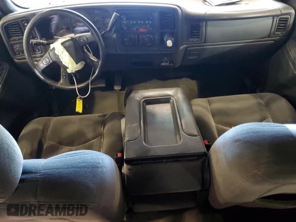 ✅ 2004 Chevrolet Silverado 1500 LS • VIN: 2GCEK13T041419603 • Lot: 57208774. Wystawiony na Copart z przebiegiem 179 514 mil. Bezpłatny archiwum sprzedaży aukcyjnych z USA i szczegółowy raport historii pojazdu na DreamBid. Zdjęcie 8.