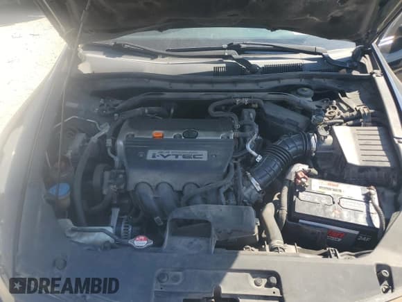 ✅ 2008 Honda Accord EX • VIN: 1HGCS12728A000533 • Lot: 80112545. Listed on Copart with 196,117 mi. Free auction sales archive from the USA and detailed vehicle history report at DreamBid. Image 11.