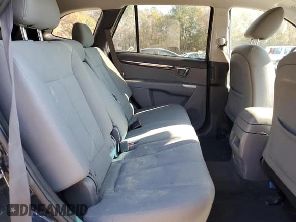 ✅ 2012 Hyundai Santa Fe GLS • VIN: 5XYZG4AG1CG154401 • Lot: 82873394. Listed on Copart with 267,184 mi. Free auction sales archive from the USA and detailed vehicle history report at DreamBid. Image 11.