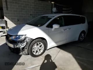 ✅ 2018 Chrysler Pacifica Touring Plus • VIN: 2C4RC1FG7JR128770 • Lot: 87197165. Wystawiony na Copart z przebiegiem 48 880 mil. Bezpłatny archiwum sprzedaży aukcyjnych z USA i szczegółowy raport historii pojazdu na DreamBid. Zdjęcie 1.