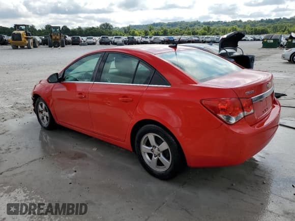 ✅ 2014 Chevrolet Cruze 1LT • VIN: 1G1PC5SB0E7375640 • Лот: 69951755. Опубликован ранее на Copart с пробегом 139 499 миль. Бесплатный доступ к архиву аукционных продаж из США и подробный отчёт об истории автомобиля на DreamBid. Изображение 2.