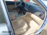 ✅ 2010 Toyota Highlander • VIN: JTEZK3EH0A2095159 • Лот: 43400810. Опубликован ранее на IAAI с пробегом 154 095 миль. Бесплатный доступ к архиву аукционных продаж из США и подробный отчёт об истории автомобиля на DreamBid. Изображение 5.