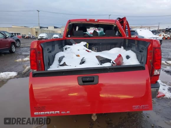 ✅ 2012 GMC Sierra 1500 SLE • VIN: 1GTR2VEA8CZ327861 • Lot: 43628710. Listed on IAAI with 110,801 mi. Free auction sales archive from the USA and detailed vehicle history report at DreamBid. Image 16.