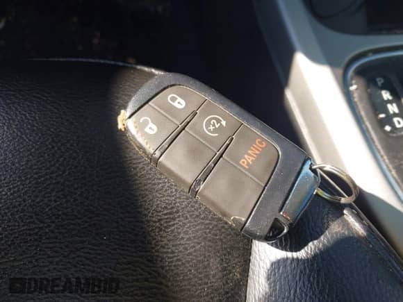 2020 Jeep Compass Latitude с VIN 3C4NJDBB6LT255915, выставлен на аукционе IAAI как лот 43119377 с пробегом 76 566 миль миль и . История ставок и продаж доступна на DreamBid. Изображение 11.