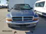 2004 Dodge Dakota SLT z VIN 1D7HG48K14S774396, wystawiony jako Copart lot #51699175 z przebiegiem 206 799 mil mil oraz Czysty tytuł • Clean title. Historia ofert i sprzedaży dostępna na DreamBid. Obrazek 5.