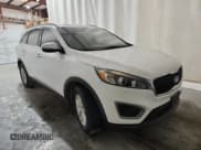 ✅ 2017 Kia Sorento LX • VIN: 5XYPG4A33HG288242 • Лот: 71235455. Опубликован ранее на Copart с пробегом 156 934 миль. Бесплатный доступ к архиву аукционных продаж из США и подробный отчёт об истории автомобиля на DreamBid. Изображение 4.