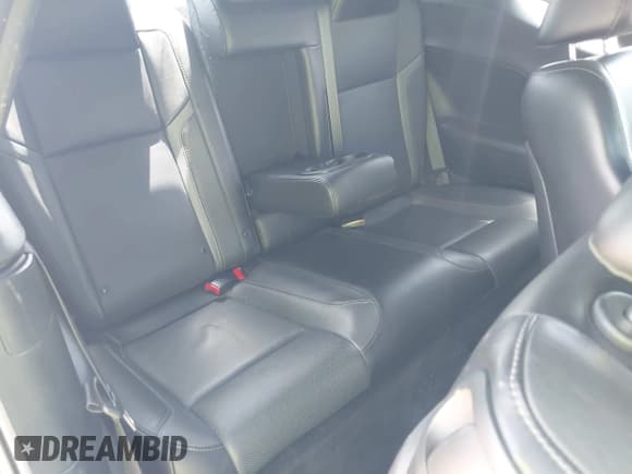 ✅ 2017 Dodge Challenger SXT • VIN: 2C3CDZAGXHH640987 • Lot: 42462976. Listed on IAAI with 146,943 mi. Free auction sales archive from the USA and detailed vehicle history report at DreamBid. Image 8.