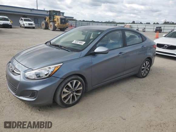 ✅ 2017 Hyundai Accent SE • VIN: KMHCT4AE2HU359730 • Лот: 70207464. Опубликован ранее на Copart с пробегом 82 926 миль. Бесплатный доступ к архиву аукционных продаж из США и подробный отчёт об истории автомобиля на DreamBid. Изображение 1.