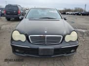 ✅ 2002 Mercedes-Benz C AMG • VIN: WDBRF65J72F251722 • Lot: 86119614. Wystawiony na Copart z przebiegiem 161 762 mil. Bezpłatny archiwum sprzedaży aukcyjnych z USA i szczegółowy raport historii pojazdu na DreamBid. Zdjęcie 5.