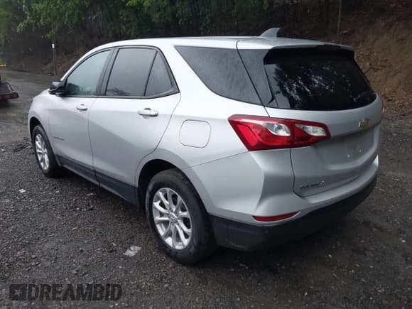 ✅ 2021 Chevrolet Equinox LS • VIN: 3GNAX5EV0MS173363 • Лот: 42420884. Опубликован ранее на IAAI с пробегом 45 925 миль. Бесплатный доступ к архиву аукционных продаж из США и подробный отчёт об истории автомобиля на DreamBid. Изображение 3.