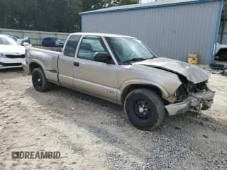 ✅ 2000 Chevrolet S-10 LS • VIN: 1GCCS1954Y8305977 • Лот: 81788574. Опубликован ранее на Copart с пробегом 181 498 миль. Бесплатный доступ к архиву аукционных продаж из США и подробный отчёт об истории автомобиля на DreamBid. Изображение 4.