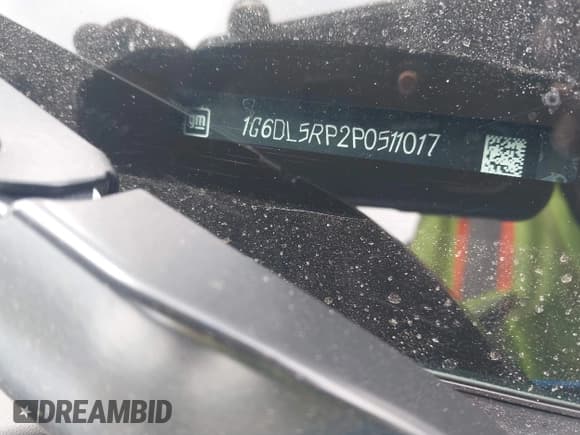 ✅ 2023 Cadillac CT4-V Blackwing • VIN: 1G6DL5RP2P0511017 • Lot: 43100589. Listed on IAAI with 13,987 mi. Free auction sales archive from the USA and detailed vehicle history report at DreamBid. Image 17.