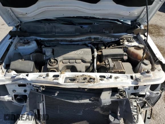 ✅ 2006 Chevrolet Equinox LS • VIN: 2CNDL13F566180859 • Лот: 61494135. Опубликован ранее на Copart с пробегом 83 910 миль. Бесплатный доступ к архиву аукционных продаж из США и подробный отчёт об истории автомобиля на DreamBid. Изображение 12.