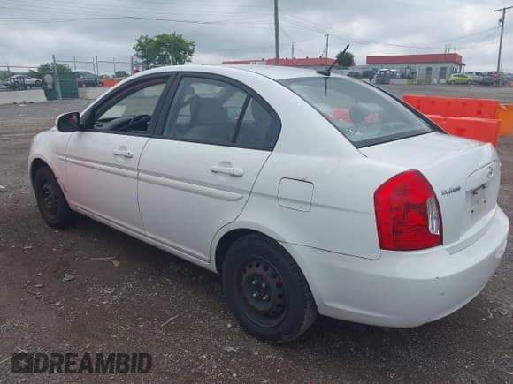 ✅ 2011 Hyundai Accent GLS • VIN: KMHCN4AC7BU609303 • Lot: 42523271. Listed on IAAI with 157,830 mi. Free auction sales archive from the USA and detailed vehicle history report at DreamBid. Image 3.