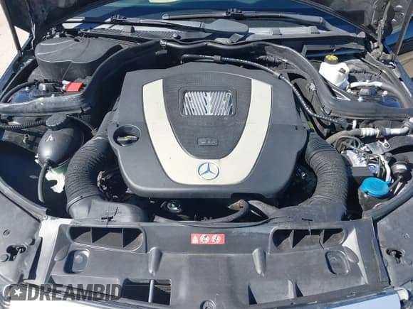 ✅ 2008 Mercedes-Benz C 350 Sport • VIN: WDDGF56X98F082677 • Lot: 43533235. Wystawiony na IAAI z przebiegiem 143 266 mil. Bezpłatny archiwum sprzedaży aukcyjnych z USA i szczegółowy raport historii pojazdu na DreamBid. Zdjęcie 10.