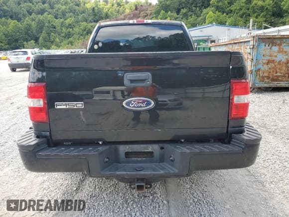 ✅ 2005 Ford F-150 STX • VIN: 1FTRF02W75KD03280 • Лот: 68145005. Опубликован ранее на Copart с пробегом Не указан. Бесплатный доступ к архиву аукционных продаж из США и подробный отчёт об истории автомобиля на DreamBid. Изображение 6.